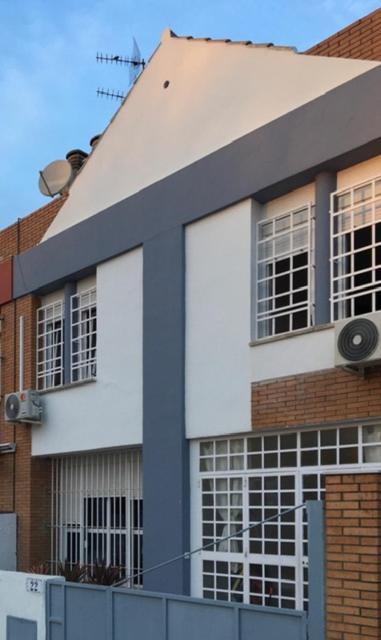 Casa Soleada En Calle Tranquila Sevilla Buitenkant foto