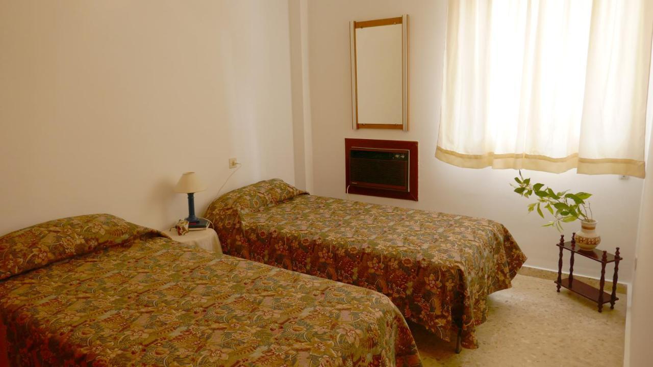 Casa Soleada En Calle Tranquila Sevilla Buitenkant foto